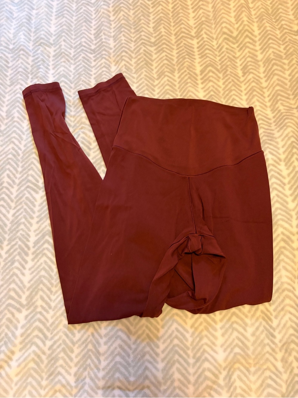 OFFLINE by Aerie “Real Me” high-rise leggings in a deep burgundy/wine color